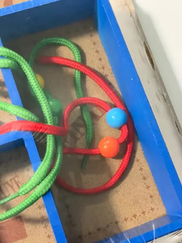 Cajita de Cambio: Juego Educativo para Sumas y Restas - Imagen 3