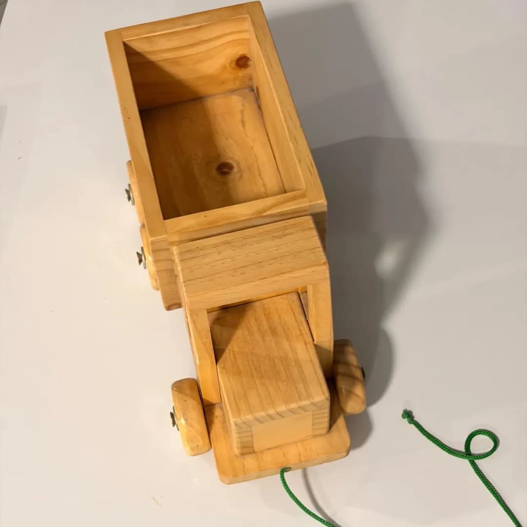 Camión de arrastre de Madera Didáctico - Imagen 4